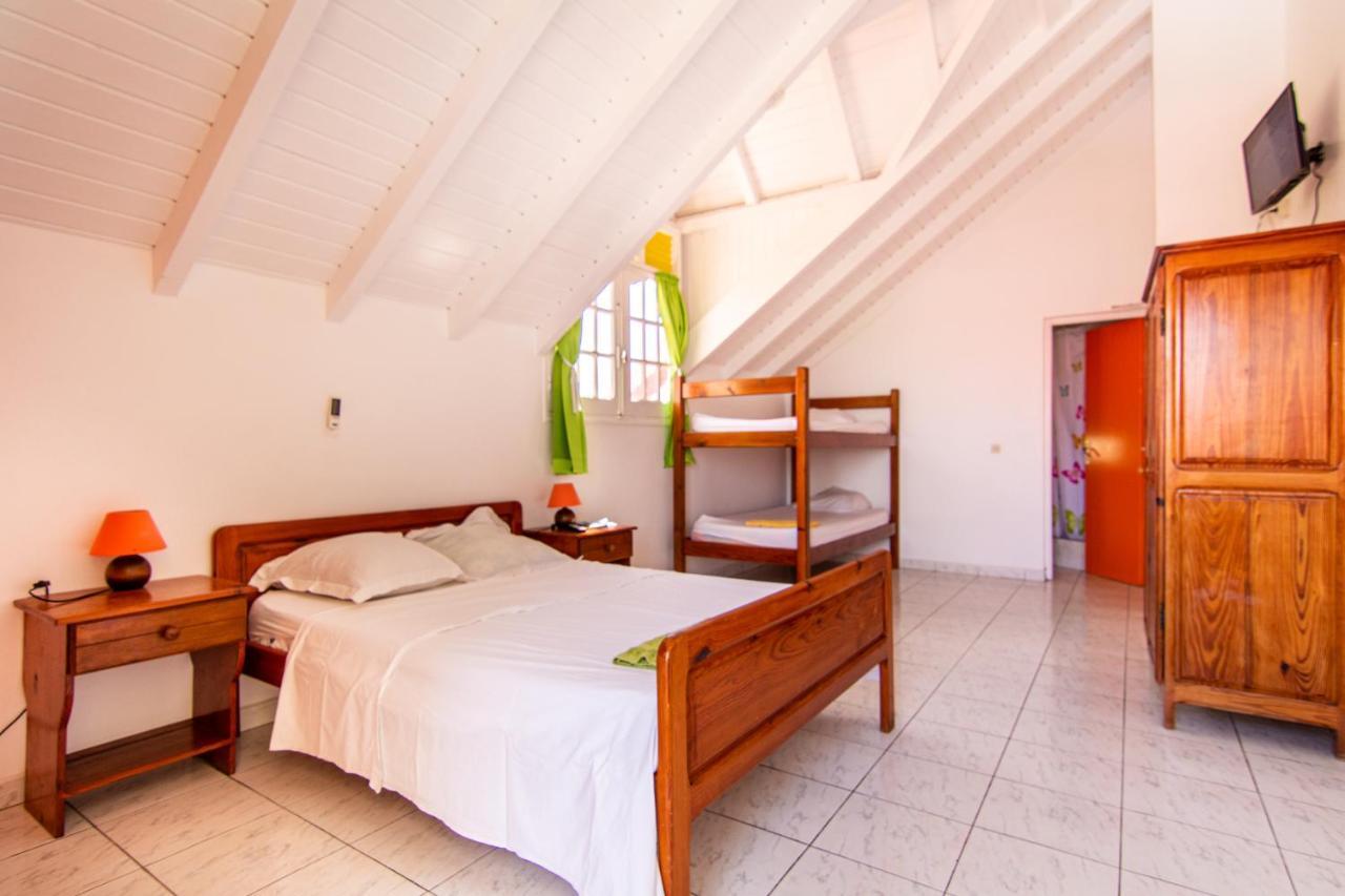 Au Jardin De Beausejour Hotell Capesterre Eksteriør bilde